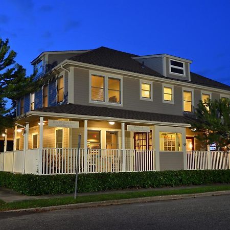 Bay Breeze Inn South Jamesport Esterno foto