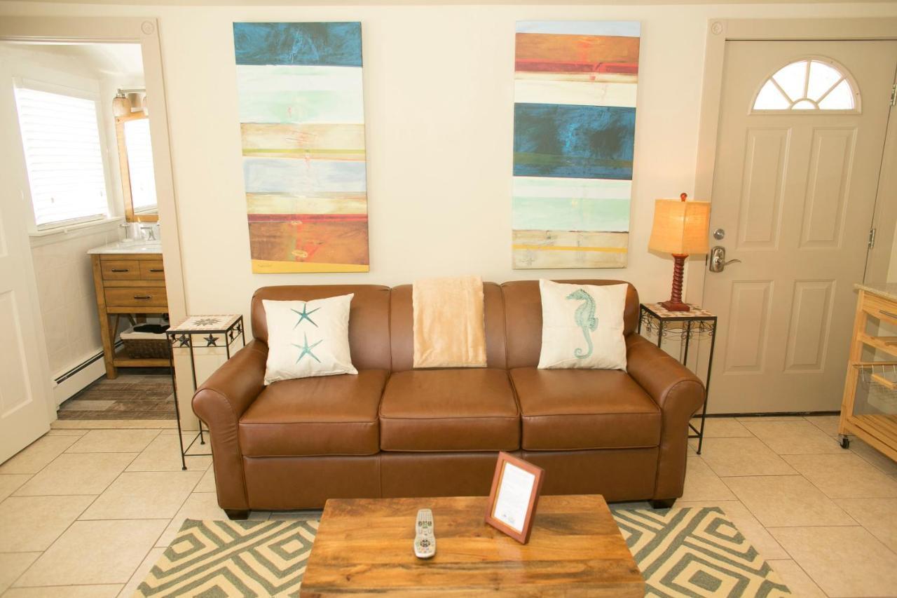 Bay Breeze Inn South Jamesport Esterno foto